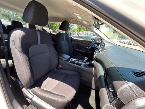 White 2024 Nissan Sentra SV