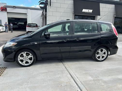 2009 Mazda Mazda5 Sport