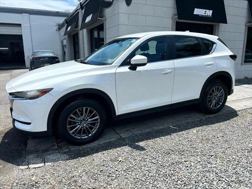 2017 Mazda CX-5 Sport