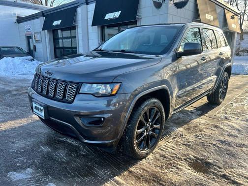 2018 Jeep Grand Cherokee Altitude
