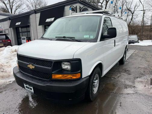 2017 Chevrolet Express 2500 Work Van