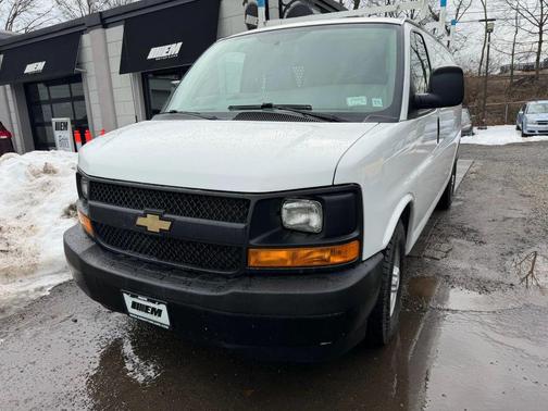2017 Chevrolet Express 2500 Work Van