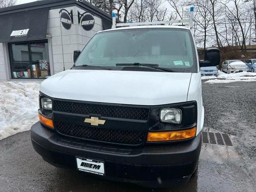 2017 Chevrolet Express 2500 Work Van