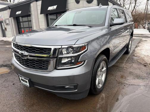 2019 Chevrolet Suburban LT