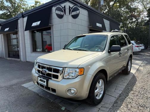 2010 Ford Escape XLT