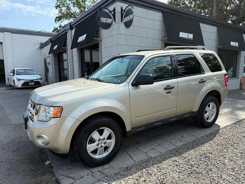 2010 Ford Escape XLT