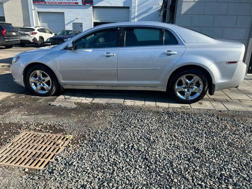 2010 Chevrolet Malibu LT