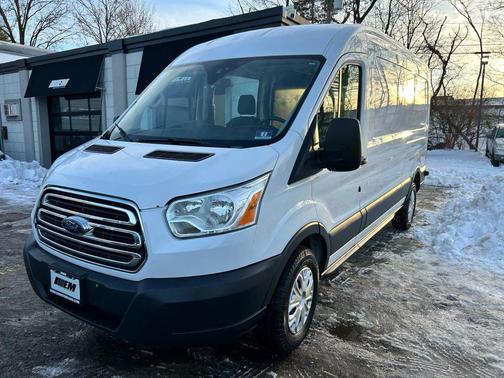 2016 Ford Transit-250 Base