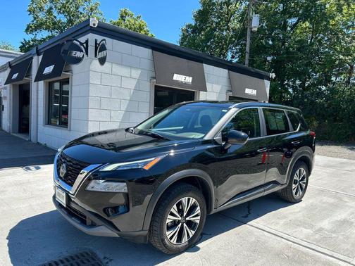 Super Black 2023 Nissan Rogue SV