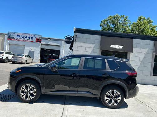 Super Black 2023 Nissan Rogue SV