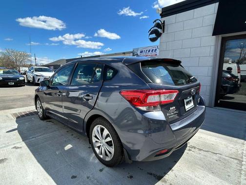 2017 Subaru Impreza 2.0i