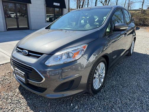 White Platinum Metallic Tri-Coat 2017 Ford C-Max Energi SE