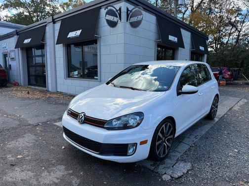 2014 Volkswagen GTI Wolfsburg Edition