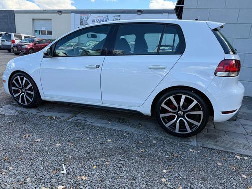 2014 Volkswagen GTI Wolfsburg Edition