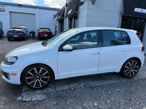 2014 Volkswagen GTI Wolfsburg Edition