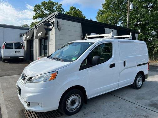 Fresh Powder 2020 Nissan NV200 S