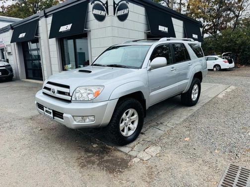 2004 Toyota 4Runner SR5 Sport