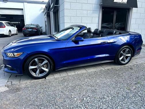 2016 Ford Mustang EcoBoost Premium