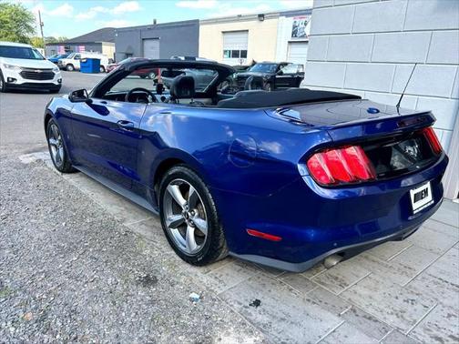 2016 Ford Mustang EcoBoost Premium