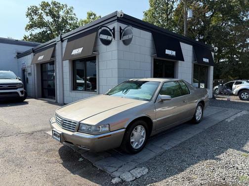 1999 Cadillac Eldorado Standard