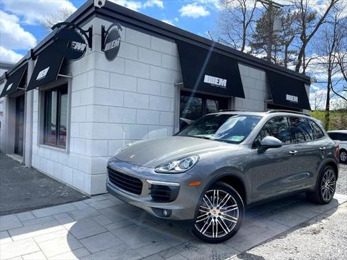 2016 Porsche Cayenne S