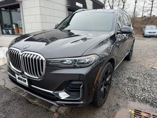 2020 BMW X7 xDrive40i