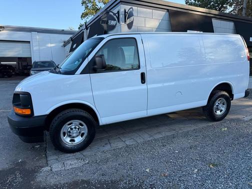 2017 Chevrolet Express 3500 Work Van