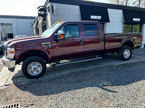 2009 Ford F-250 XLT Crew Cab