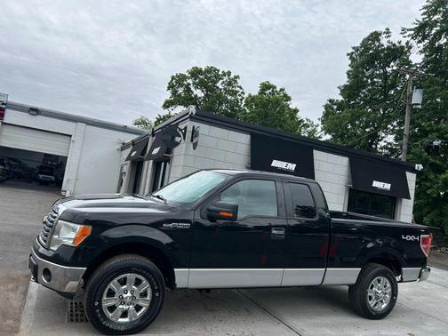 Tuxedo Black Metallic 2012 Ford F-150 XLT