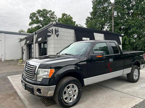 Tuxedo Black Metallic 2012 Ford F-150 XLT