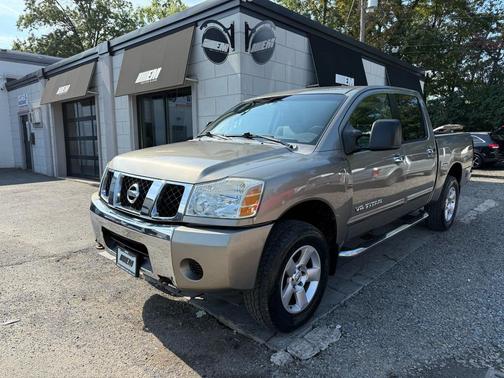 2007 Nissan Titan SE Crew Cab