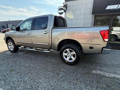 2007 Nissan Titan SE Crew Cab