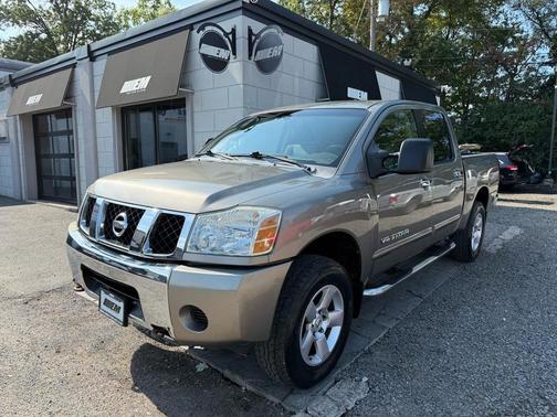 2007 Nissan Titan SE Crew Cab
