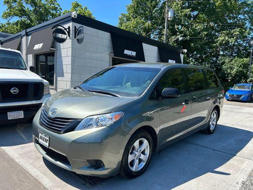 Green 2011 Toyota Sienna Base