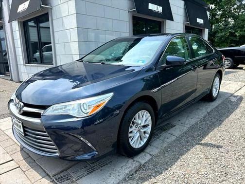 2016 Toyota Camry XLE