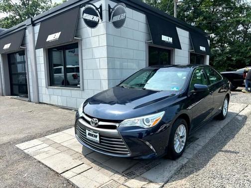 2016 Toyota Camry XLE