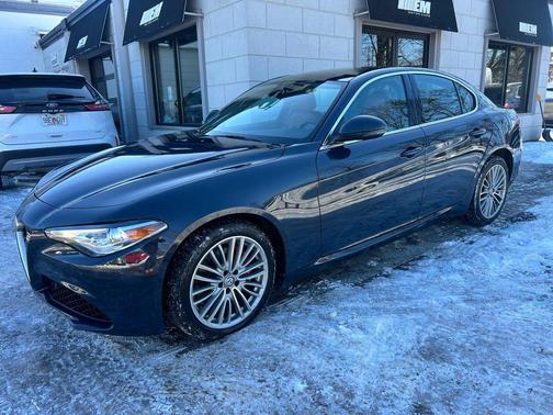 2019 Alfa Romeo Giulia Ti Lusso