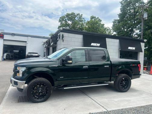 Green Gem Metallic 2016 Ford F-150 XLT