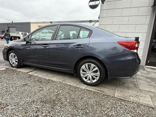 2017 Subaru Impreza 2.0i