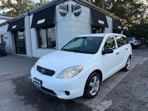 2008 Toyota Matrix Base