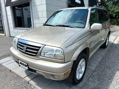 2002 Suzuki XL7 Standard