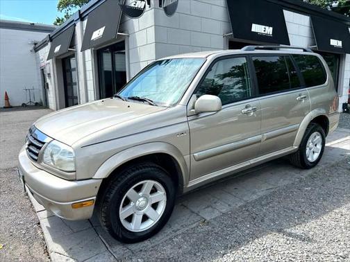 2002 Suzuki XL7 Standard