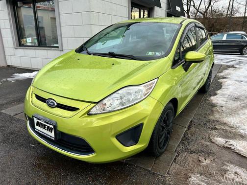 2011 Ford Fiesta SE