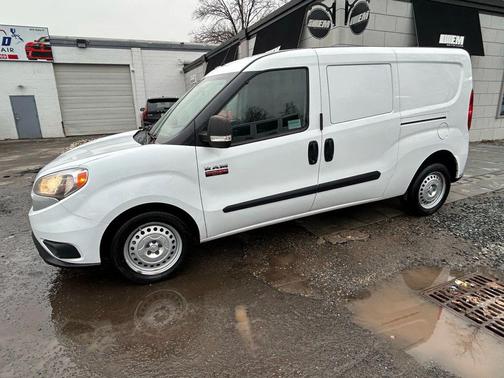 2022 RAM ProMaster City Tradesman