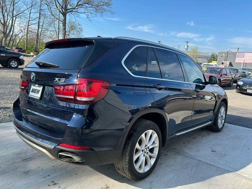 Imperial Blue Metallic 2018 BMW X5 xDrive35i
