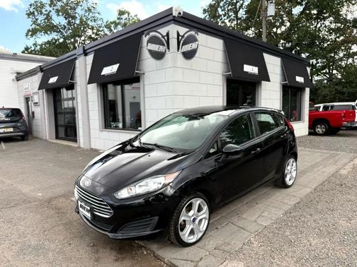 2016 Ford Fiesta S