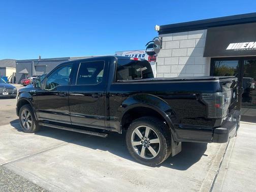 Shadow Black 2016 Ford F-150 XLT
