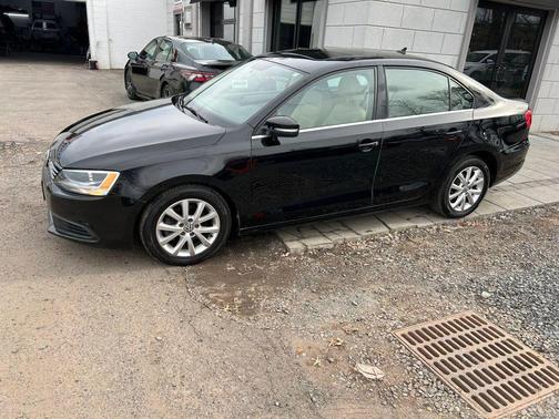 2014 Volkswagen Jetta Auto SE w/Connectivity
