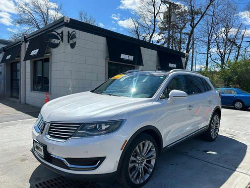 White Platinum Metallic Tri-Coat 2016 Lincoln MKX Reserve