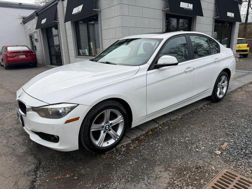 2014 BMW 328 328i xDrive Sedan 4D